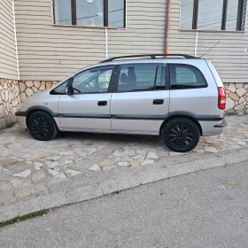 Opel Zafira 1.8 Газ, снимка 3