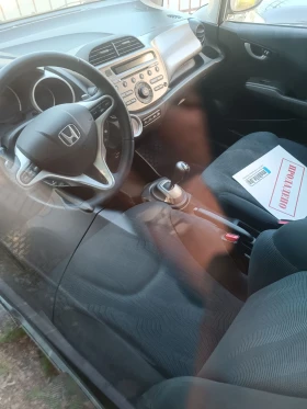 Honda Jazz 1.4 vvti 100ks. - 8900 лв. - 97744635 8