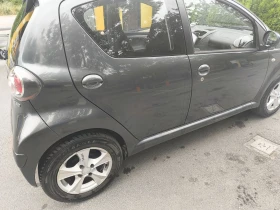 Обява за продажба на Toyota Aygo 1.0I ~8 300 лв. - изображение 3