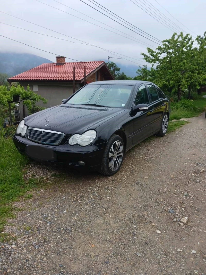 Mercedes-Benz C 180, снимка 1 - Автомобили и джипове - 48227503