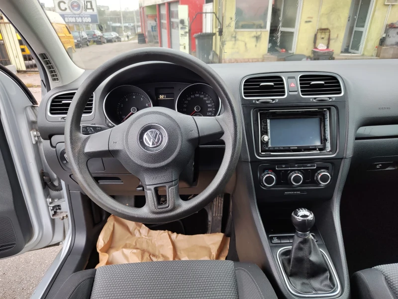 VW Golf, снимка 11 - Автомобили и джипове - 47952580