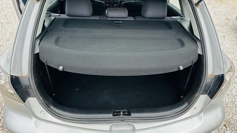 Mazda 3 1.6tdi Италия, снимка 12 - Автомобили и джипове - 48180063