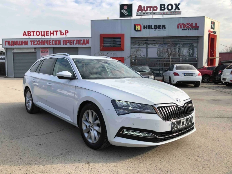 Skoda Superb 2.0TDi* DSG* Massage* Digital* Full Led* Ambient, снимка 1 - Автомобили и джипове - 48773514