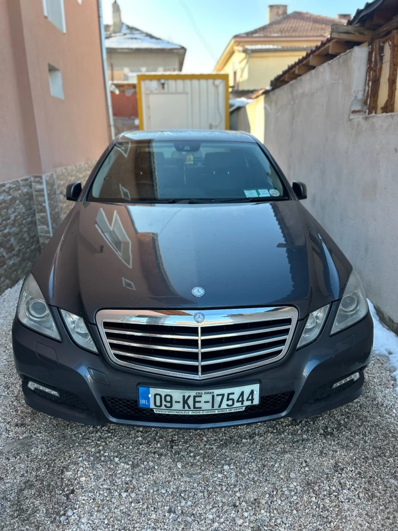 Mercedes-Benz E 220 W212, снимка 1 - Автомобили и джипове - 49329331