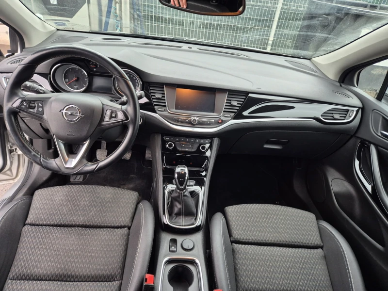 Opel Astra, снимка 7 - Автомобили и джипове - 52372839