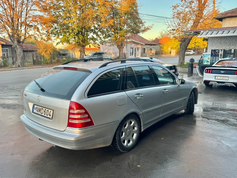 Mercedes-Benz C 220 CDI Elegance Facelift!, снимка 4 - Автомобили и джипове - 52588206