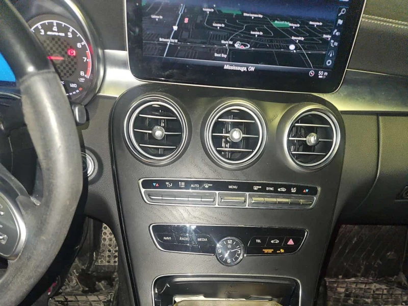 Mercedes-Benz C 43 AMG * CARFAX * ОТ ПРЕДСТАВИТЕЛ НА MERCEDES, снимка 9 - Автомобили и джипове - 53541648
