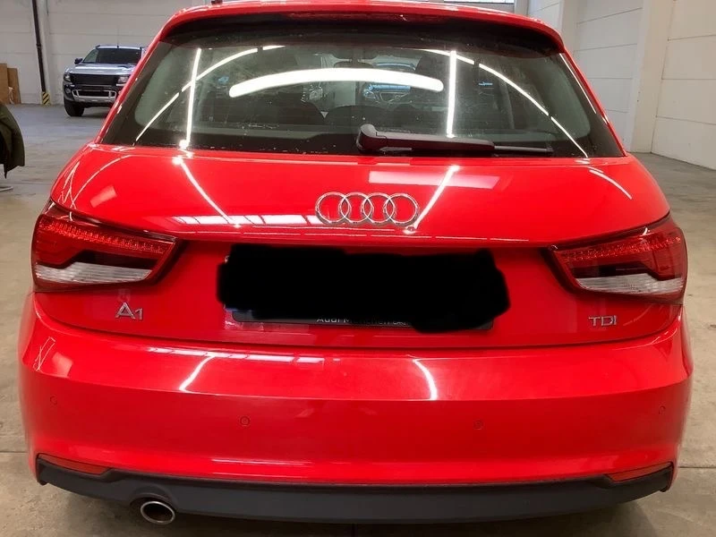 Audi A1, снимка 7 - Автомобили и джипове - 49285520