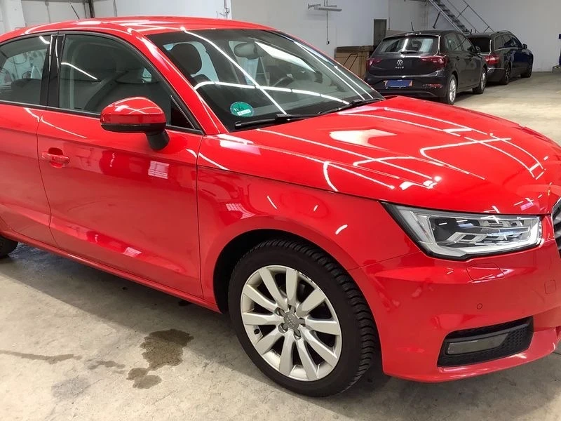 Audi A1, снимка 2 - Автомобили и джипове - 49285520