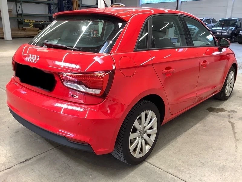 Audi A1, снимка 6 - Автомобили и джипове - 49285520