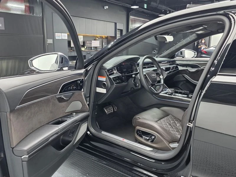 Audi S8 4.0 CWW Automatic, снимка 5 - Автомобили и джипове - 55451039