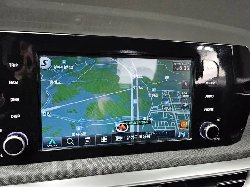 Kia K5 2.0 Lpi  Standard, снимка 14 - Автомобили и джипове - 56589684