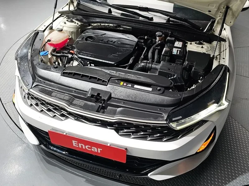 Kia K5 2.0 Lpi  Standard, снимка 6 - Автомобили и джипове - 56589684