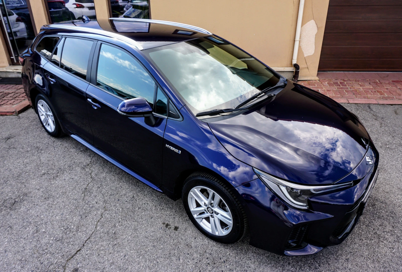 Suzuki Swace 1.8H TOP WEB EDITION E-CVT - изображение 2