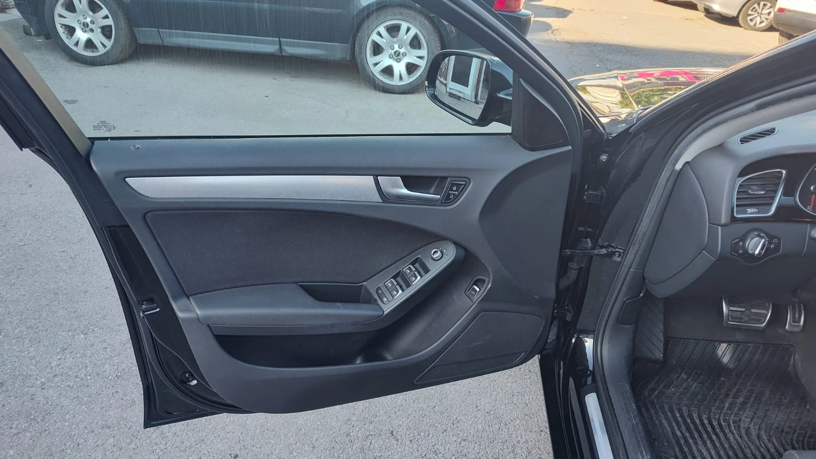 Audi A4 2.0 TDI * 150к.с. * АВТОМАТИК * ОБСЛУЖЕНА - изображение 6