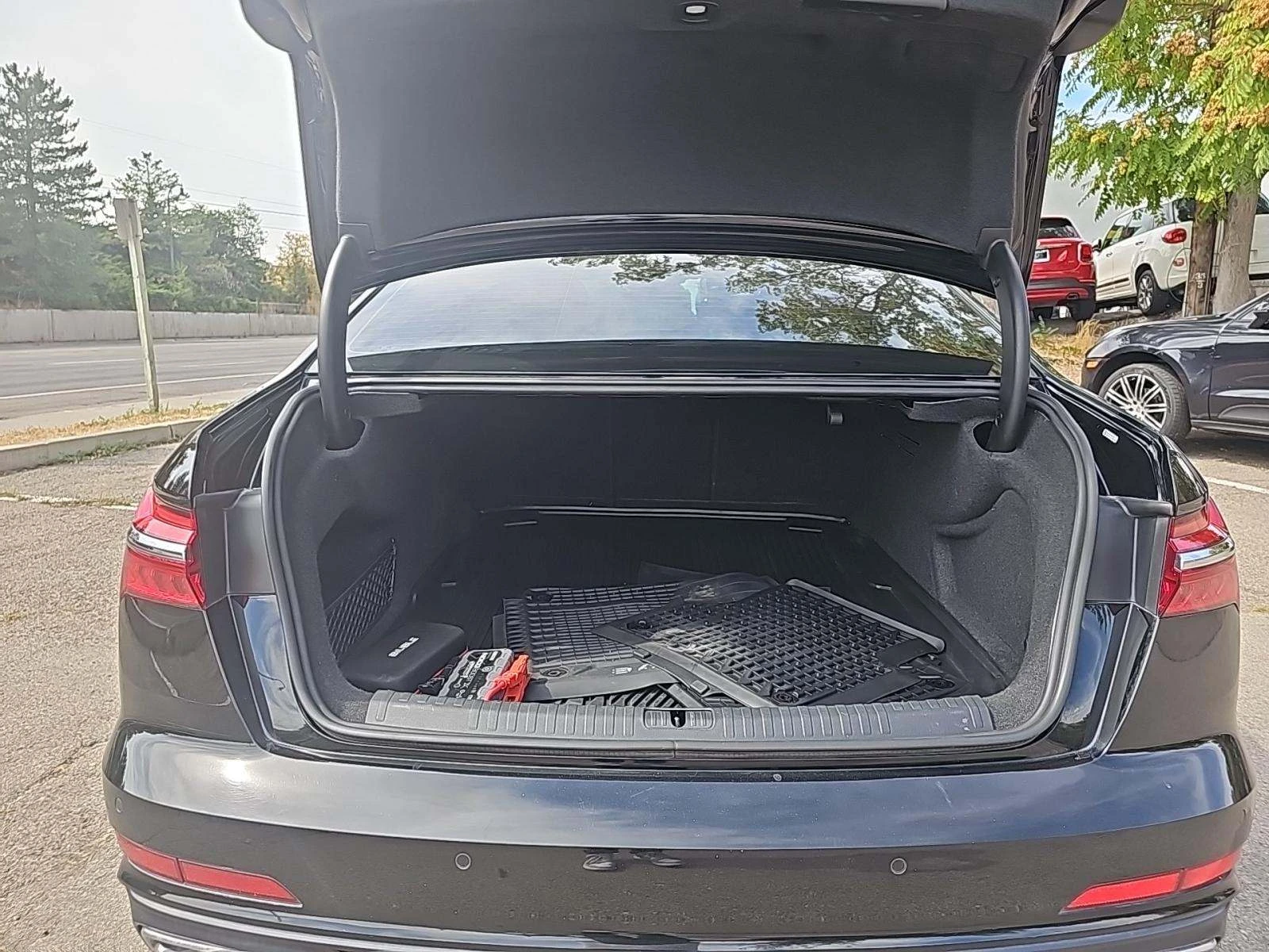 Audi A6 B&O* DISTRONIK* 360* LANE ASSIST* MATRIX* KEYLESS | Mobile.bg   13