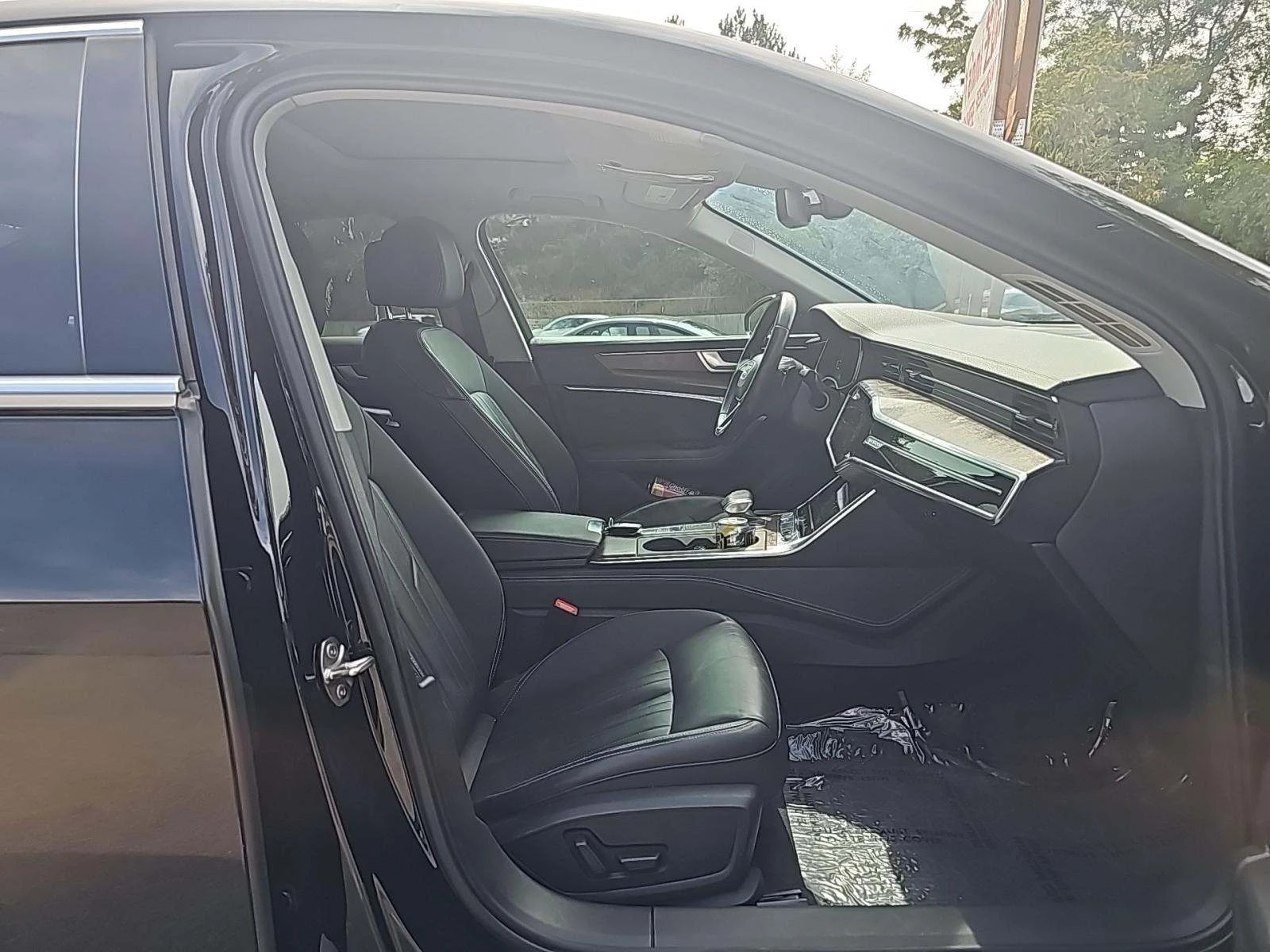 Audi A6 B&O* DISTRONIK* 360* LANE ASSIST* MATRIX* KEYLESS - изображение 8