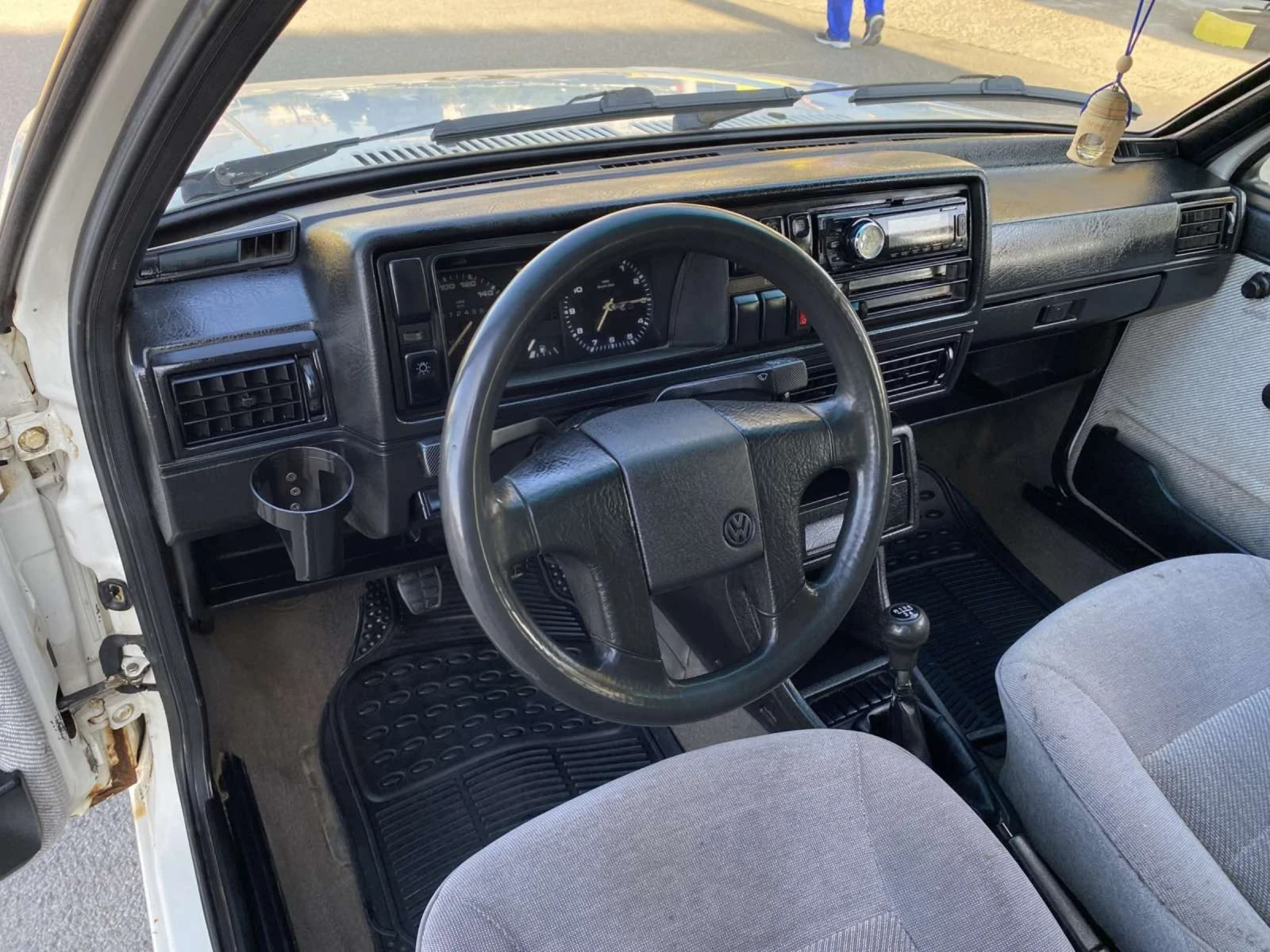 VW Golf VW Golf 1.6  - изображение 6