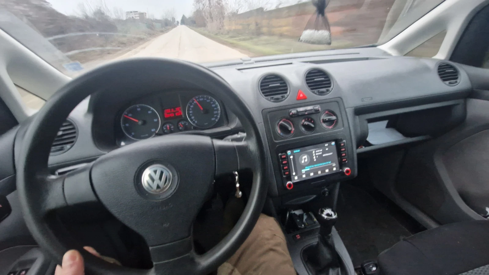 VW Caddy | Mobile.bg � ����������� 5
