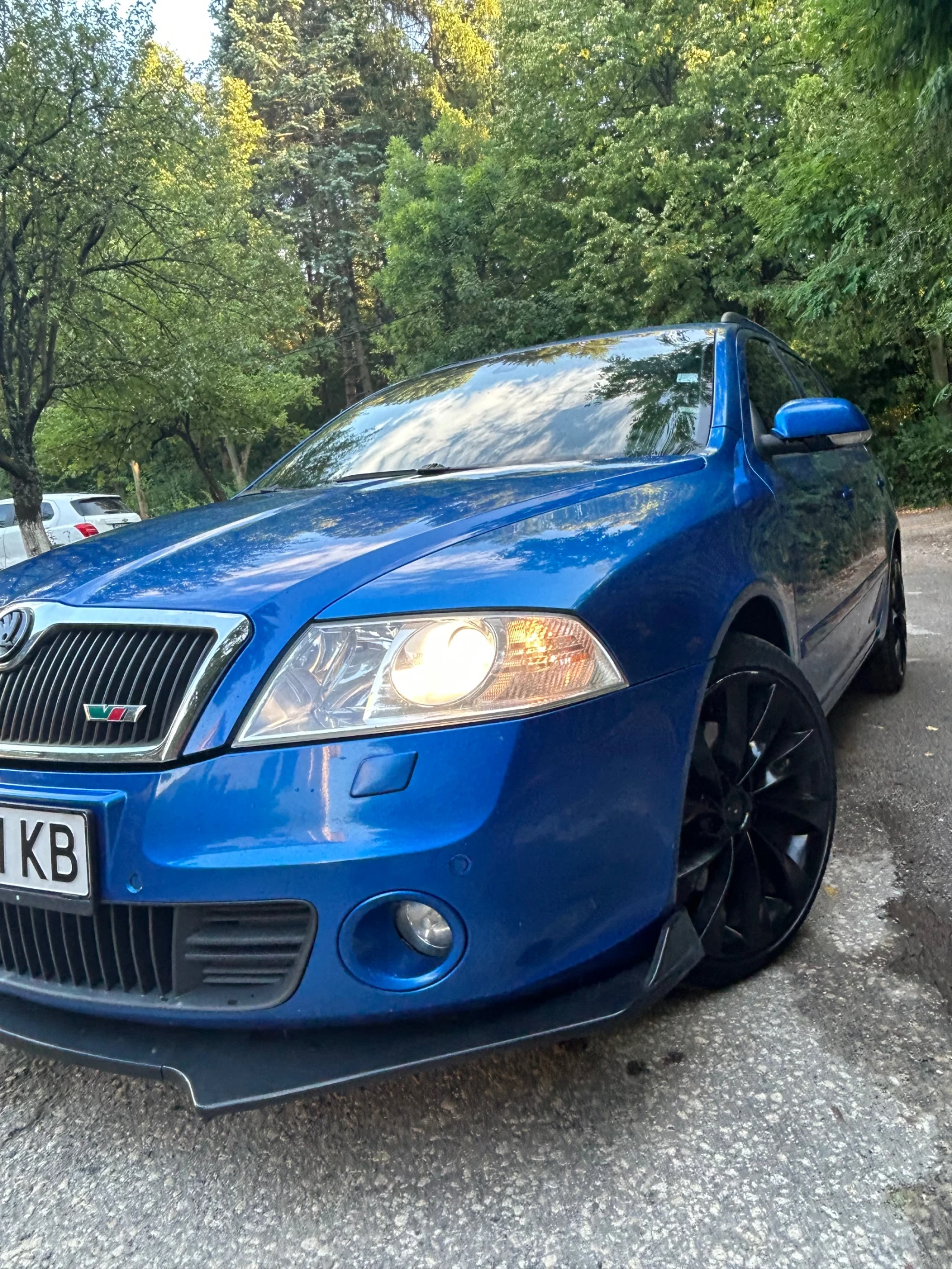Skoda Octavia 2.0 TDI VRS, снимка 11 - Автомобили и джипове - 53843210