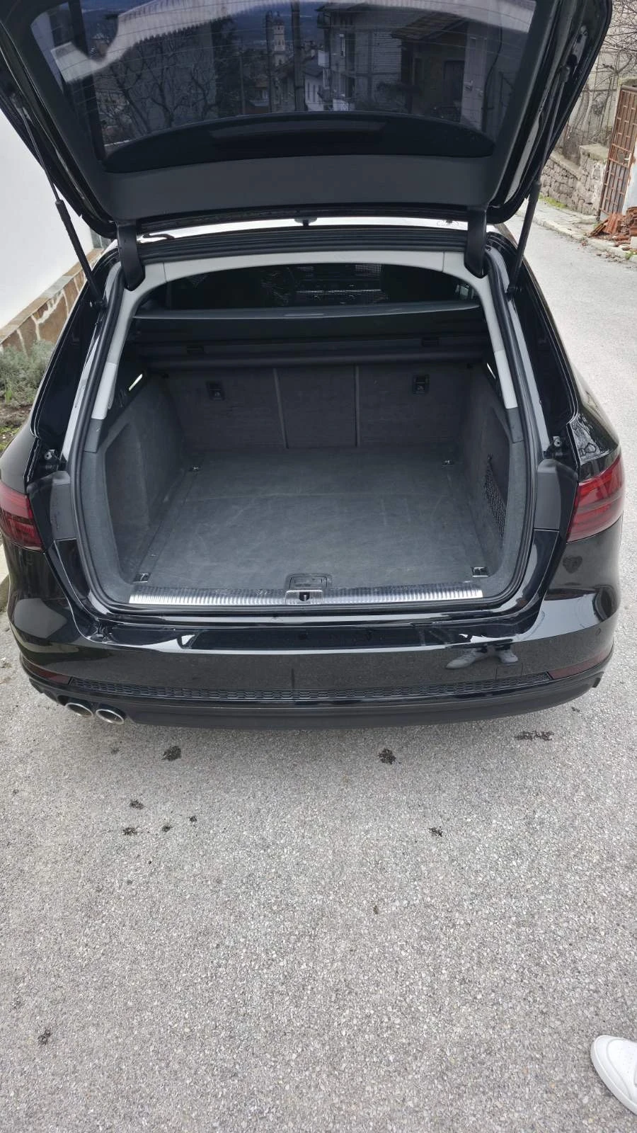 Audi A4 40TDI Quattro Led/Matrix, снимка 11 - Автомобили и джипове - 54017076