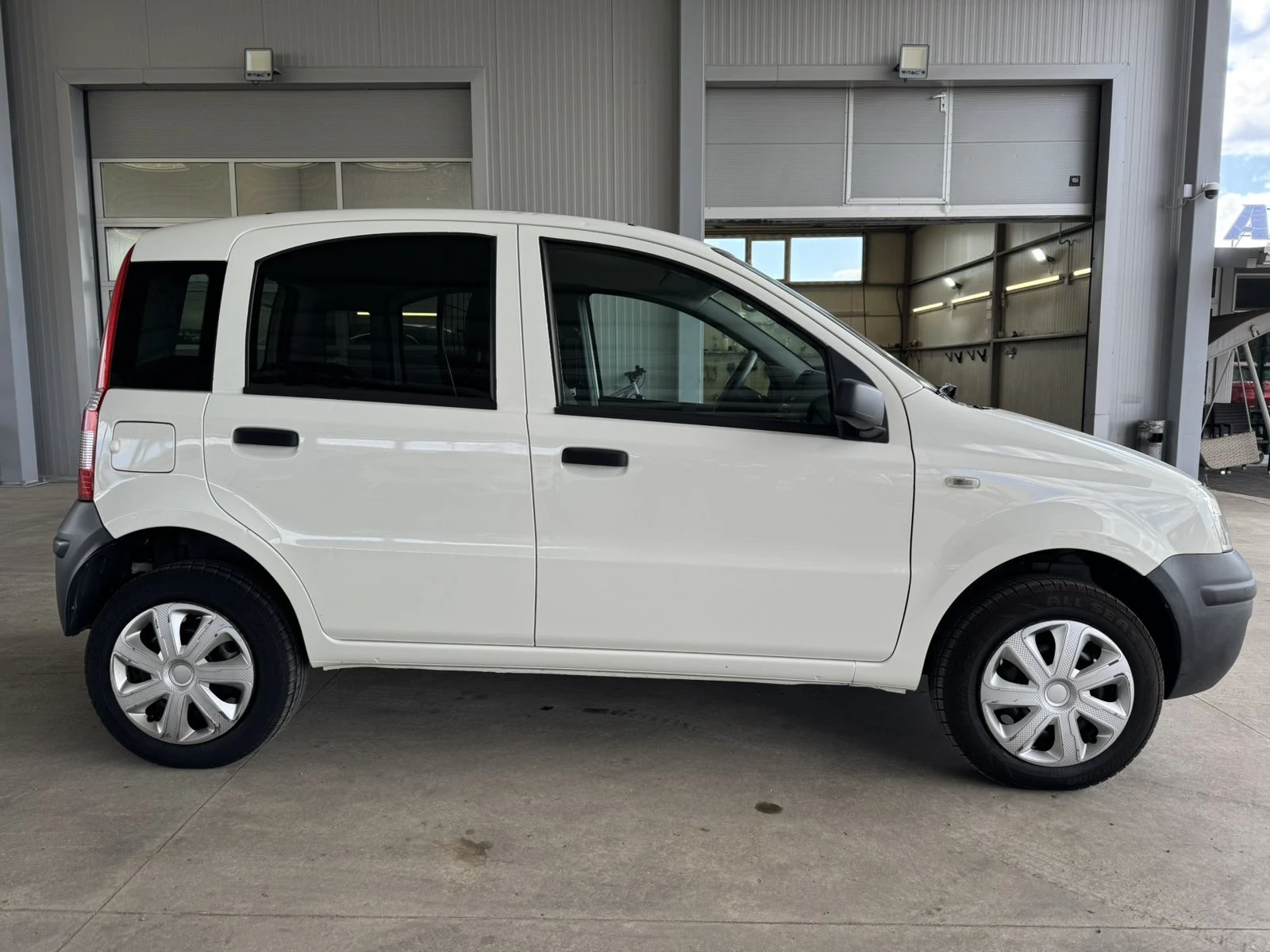 Fiat Panda 1.2* 60ps* GAS* КЛИМАТИК, снимка 6 - Автомобили и джипове - 54122536
