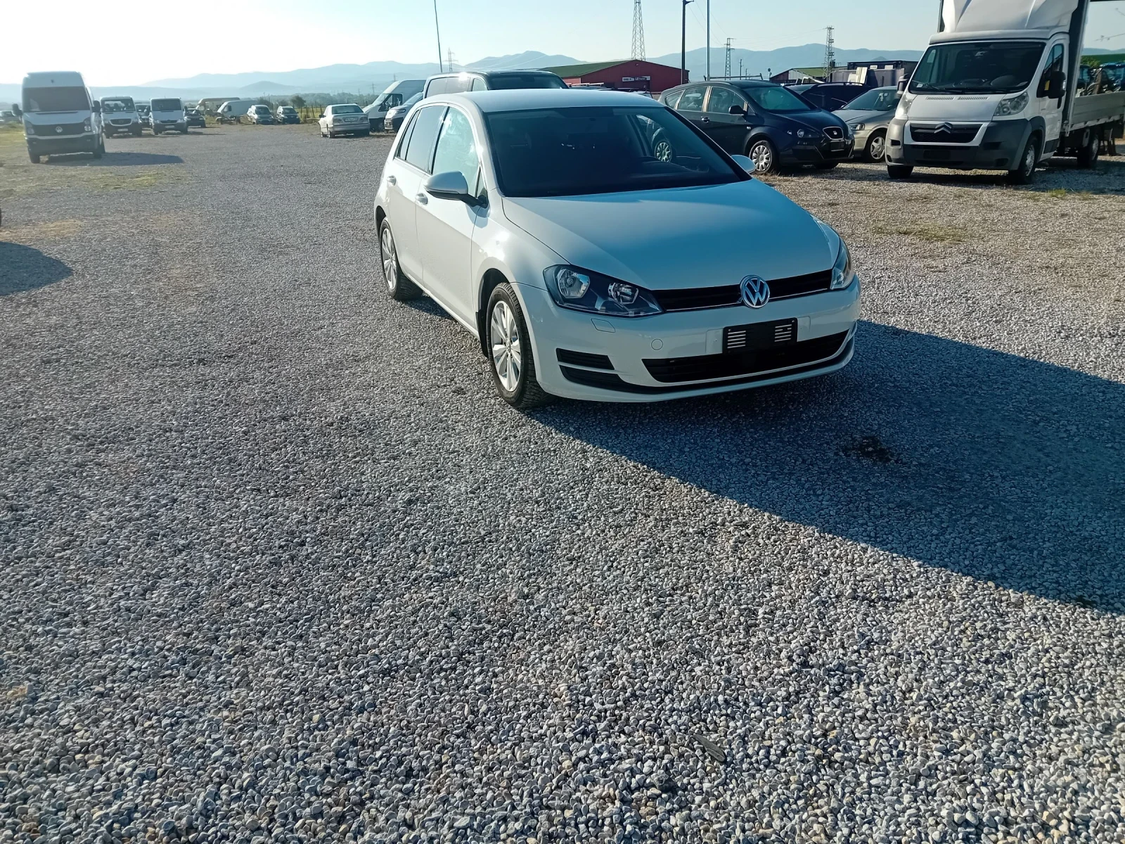 VW Golf 1.4Tgi 110k.sili, снимка 3 - Автомобили и джипове - 54335059