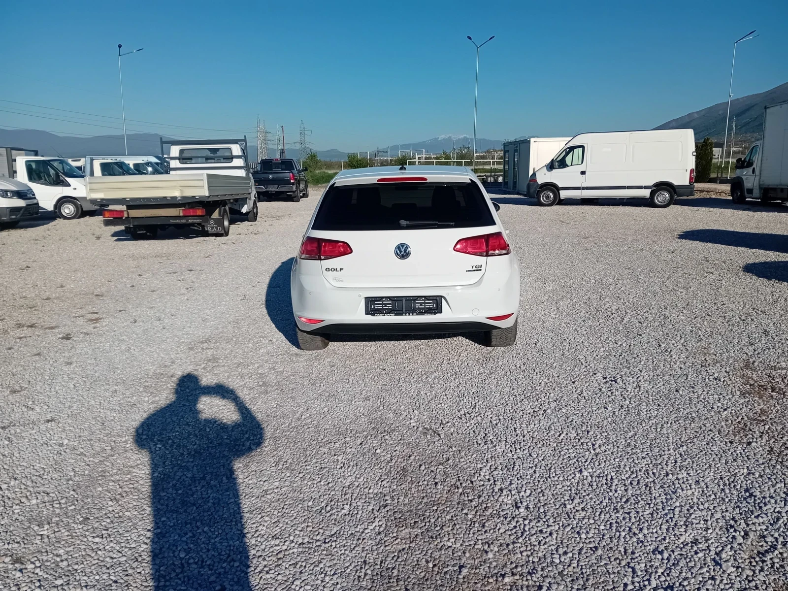 VW Golf 1.4Tgi 110k.sili, снимка 7 - Автомобили и джипове - 54335059