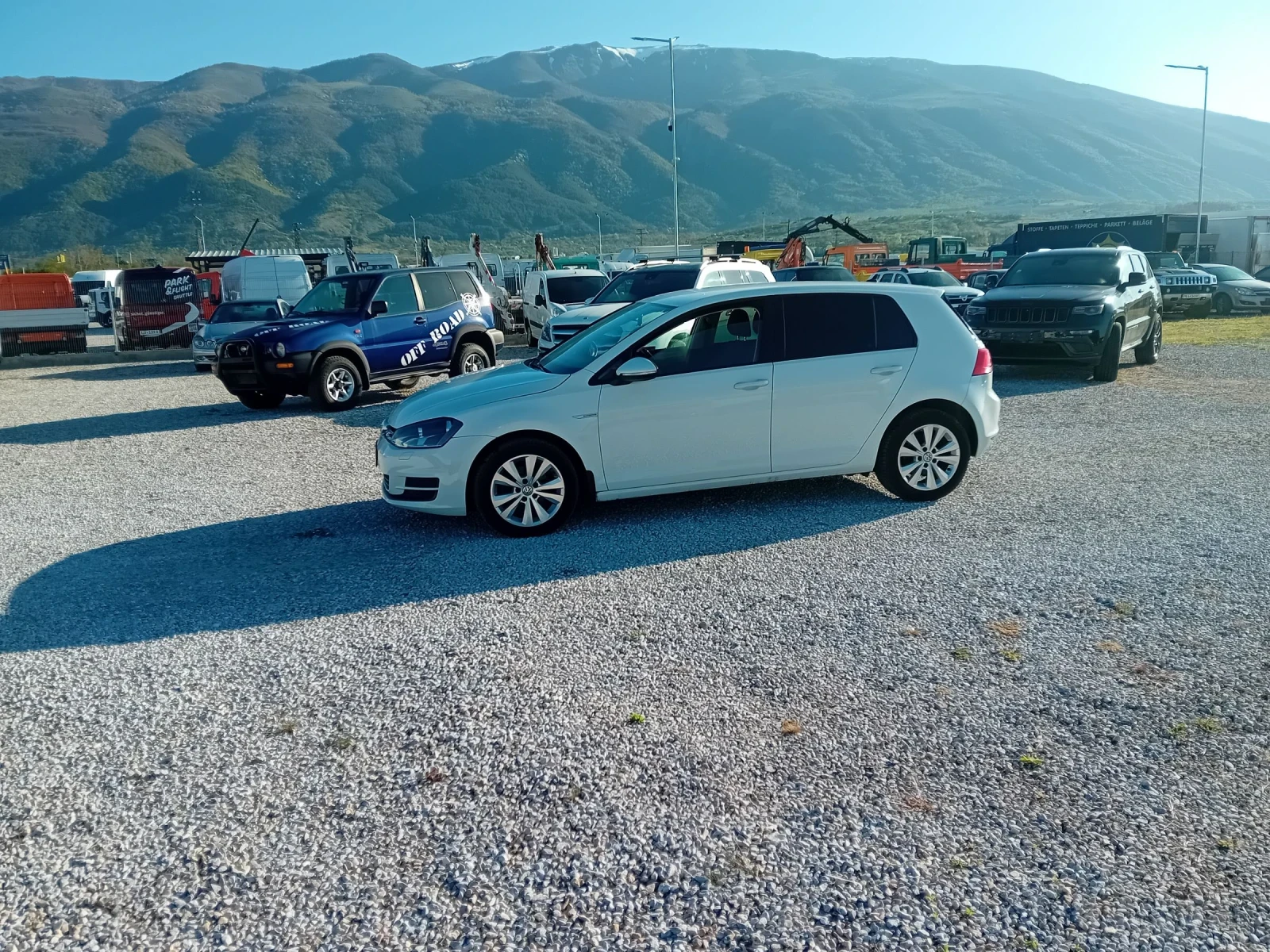 VW Golf 1.4Tgi 110k.sili, снимка 11 - Автомобили и джипове - 54335059