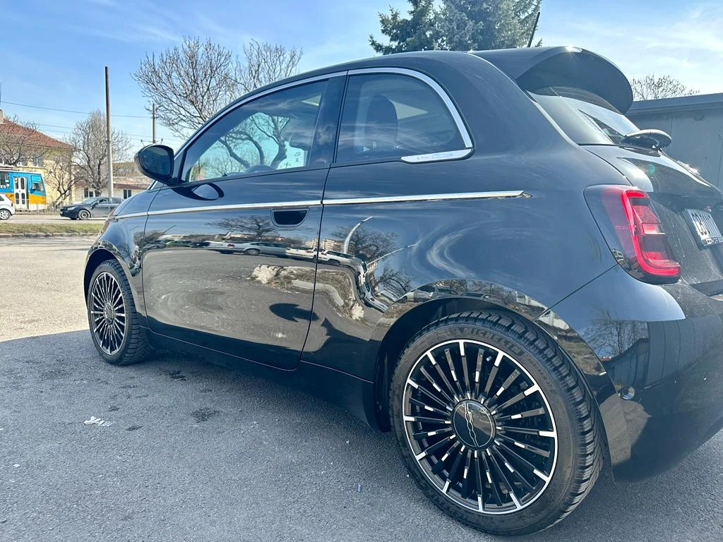 Fiat 500e La Prima 42kWh, снимка 4 - Автомобили и джипове - 54485642