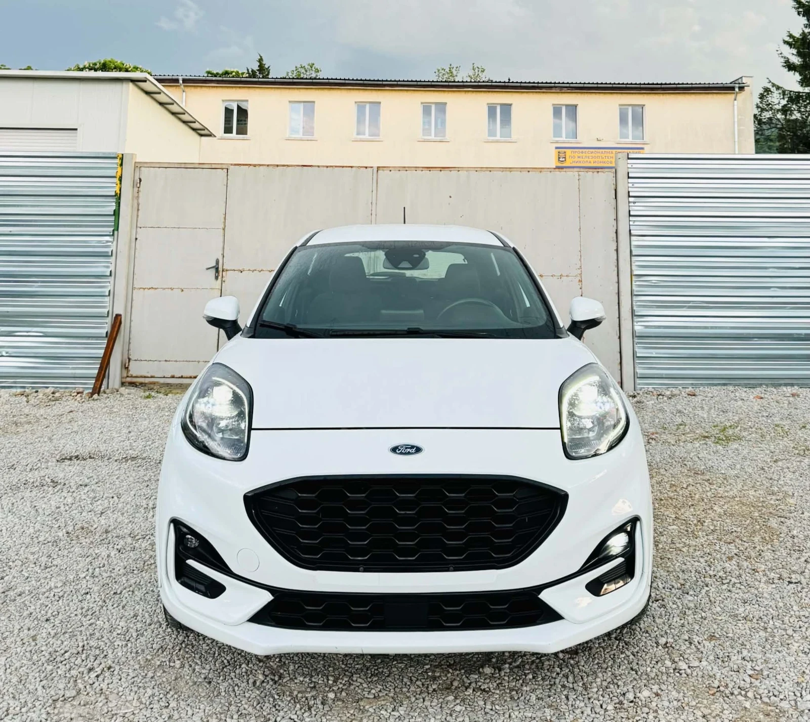 Ford Puma * STLINE * LED* , снимка 2 - Автомобили и джипове - 54511266