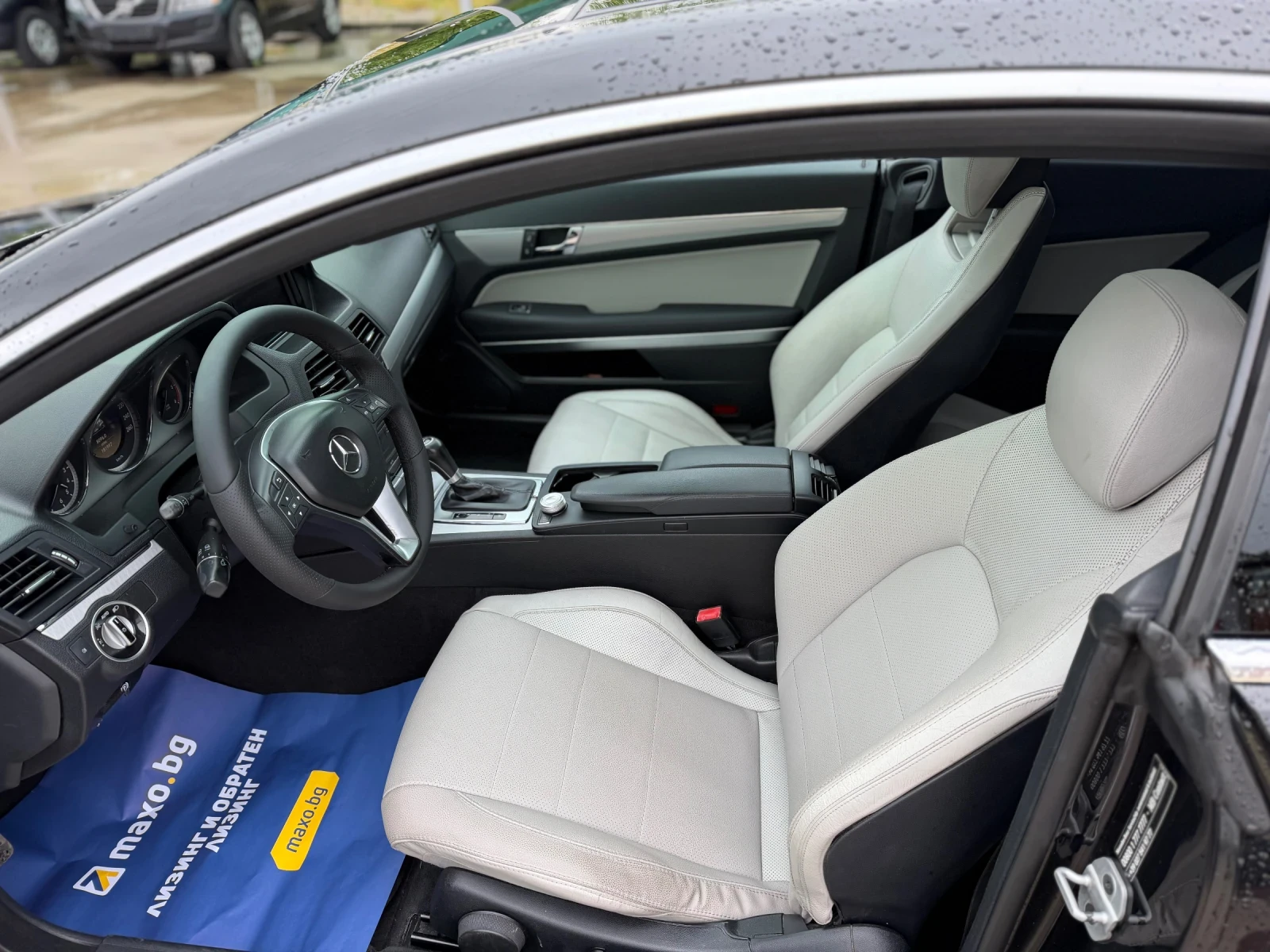 Mercedes-Benz E 250 AMG EDITION/FACELIFT/FULLFULL/ПОДГРЕВ/ОБДУХ/, снимка 9 - Автомобили и джипове - 54609504