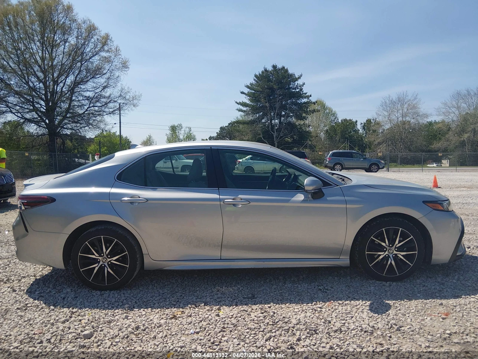 Toyota Camry 2022 TOYOTA CAMRY SE, снимка 13 - Автомобили и джипове - 54788506