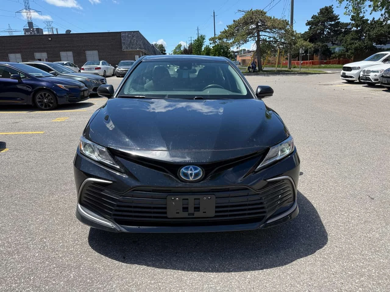 Toyota Camry | Hybrid LE | CARFAX | БЕЗ ПЪРВОНАЧАЛНА ВНОСКА | , снимка 6 - Автомобили и джипове - 55130714