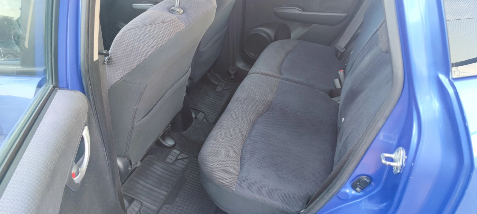 Honda Jazz 1.4i automatic , снимка 13 - Автомобили и джипове - 55216861