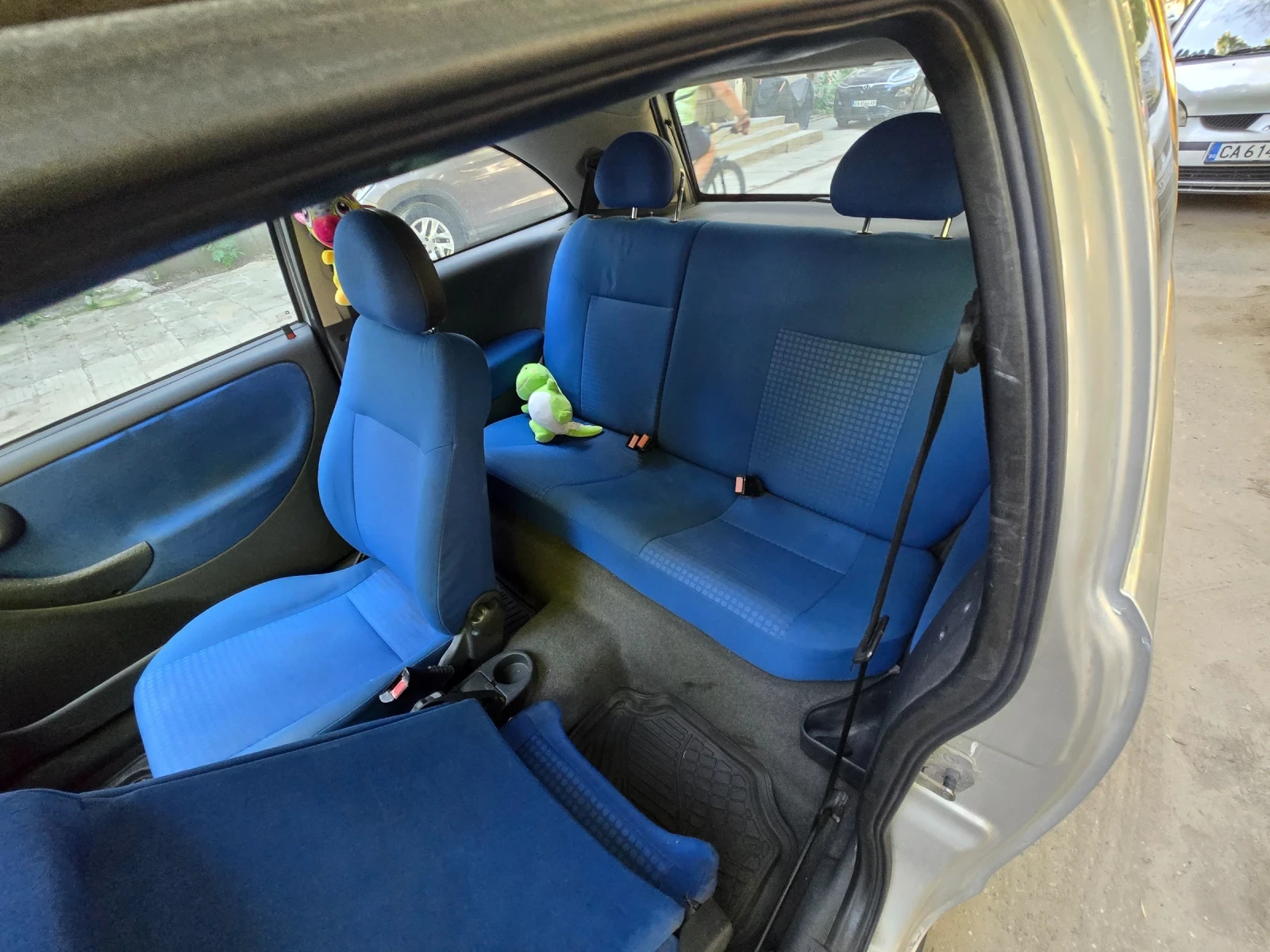 Opel Corsa 1.2 газов инж. Климатик, снимка 6 - Автомобили и джипове - 55482525