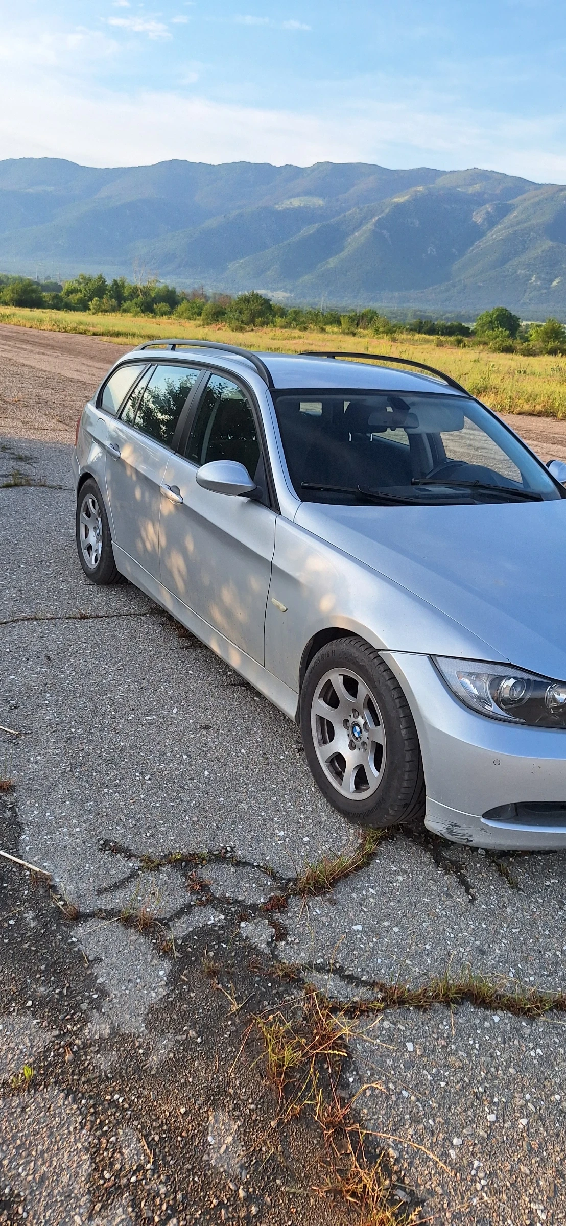BMW 320, снимка 2 - Автомобили и джипове - 56317351