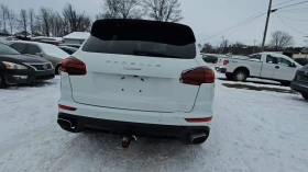 Porsche Cayenne Крайна цена с вс. такси до България без търг!, снимка 3