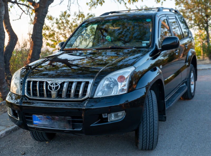 Toyota Land cruiser, снимка 2 - Автомобили и джипове - 47963997