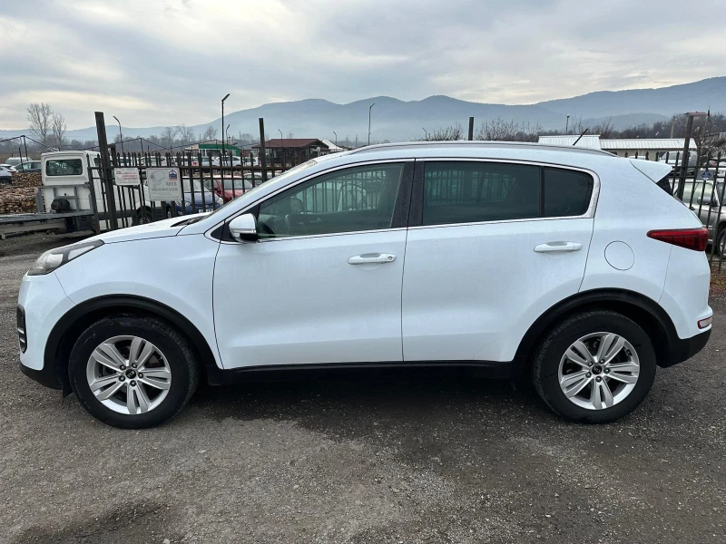 Kia Sportage 1.7d. Automatic, снимка 4 - Автомобили и джипове - 48419349