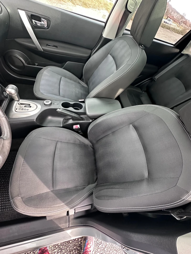Nissan Qashqai 2.0i ГАЗ /ПАНОРАМА/ АВТОМАТ/ 4* 4 2010г, снимка 11 - Автомобили и джипове - 53022424