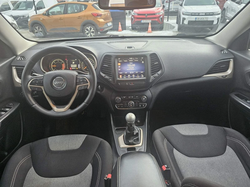 Jeep Cherokee 2.0 dCi 140hp 4x2, снимка 7 - Автомобили и джипове - 53106520