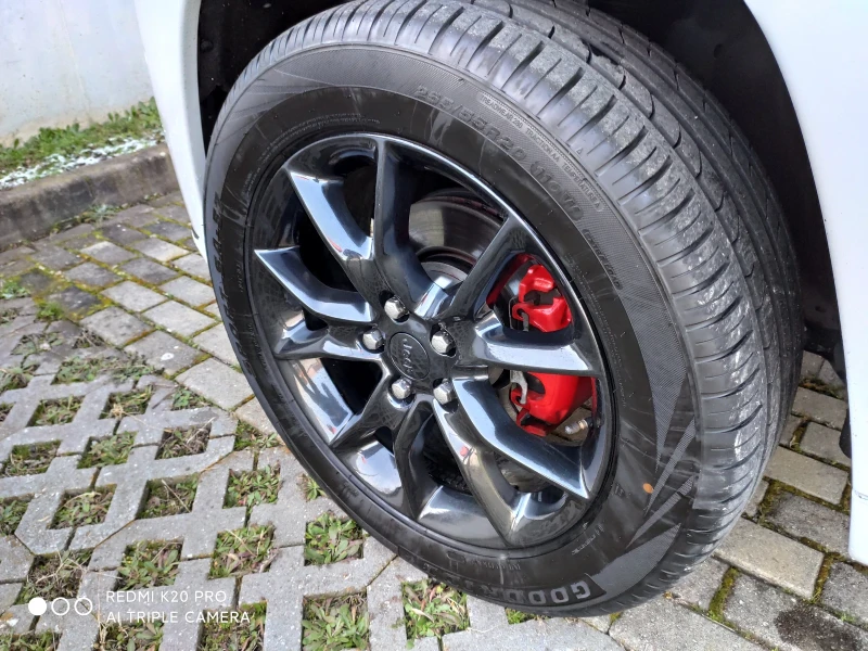 Jeep Grand cherokee Summit 3.6 Регистриран и Обслужен, снимка 9 - Автомобили и джипове - 53134306