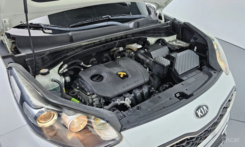 Kia Sportage, снимка 6 - Автомобили и джипове - 53560250