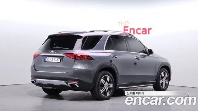 Mercedes-Benz GLE 300 d 4MATIC, АВТОКРЕДИТ, снимка 2 - Автомобили и джипове - 56059284