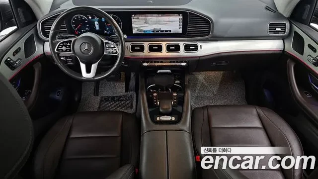 Mercedes-Benz GLE 300 d 4MATIC, АВТОКРЕДИТ, снимка 6 - Автомобили и джипове - 56059284