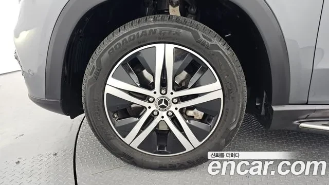 Mercedes-Benz GLE 300 d 4MATIC, АВТОКРЕДИТ, снимка 8 - Автомобили и джипове - 56059284