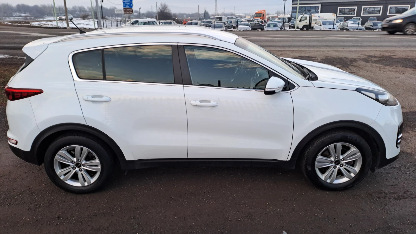 Kia Sportage 1.7d. Automatic - изображение 4