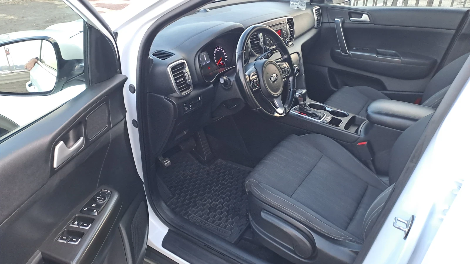 Kia Sportage 1.7d. Automatic - изображение 10