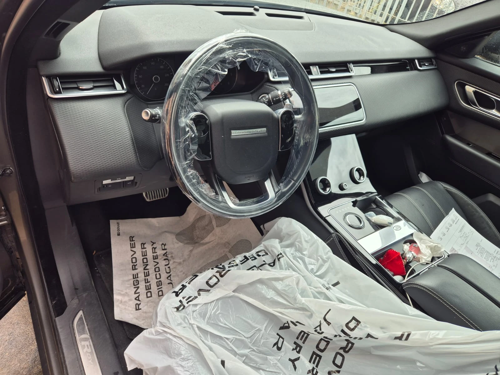 Land Rover Range Rover Velar 2.0d 241кс - изображение 8